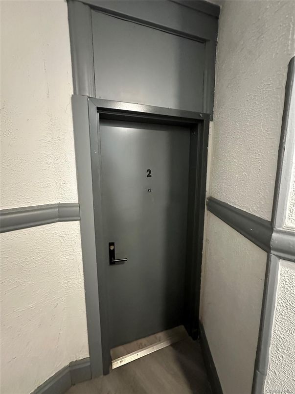 Elevator, Interior