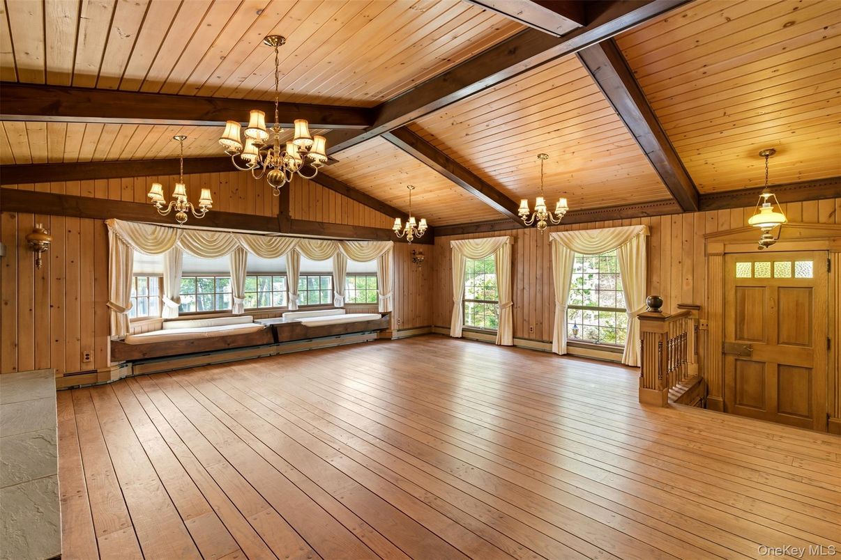 Chandelier, Empty room, Interior, Wooden Beams, Wooden Ceilings, Wood Texture Flooring, Wooden Walls