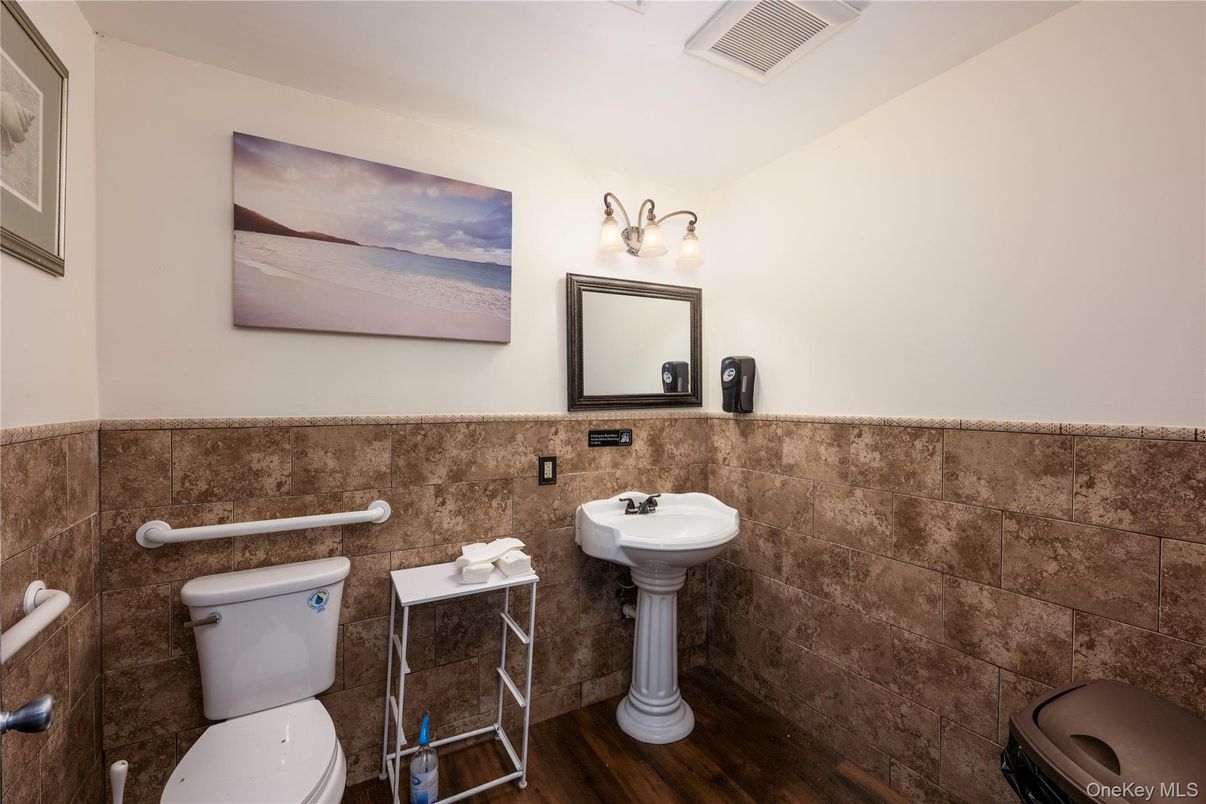 Bathroom, Interior