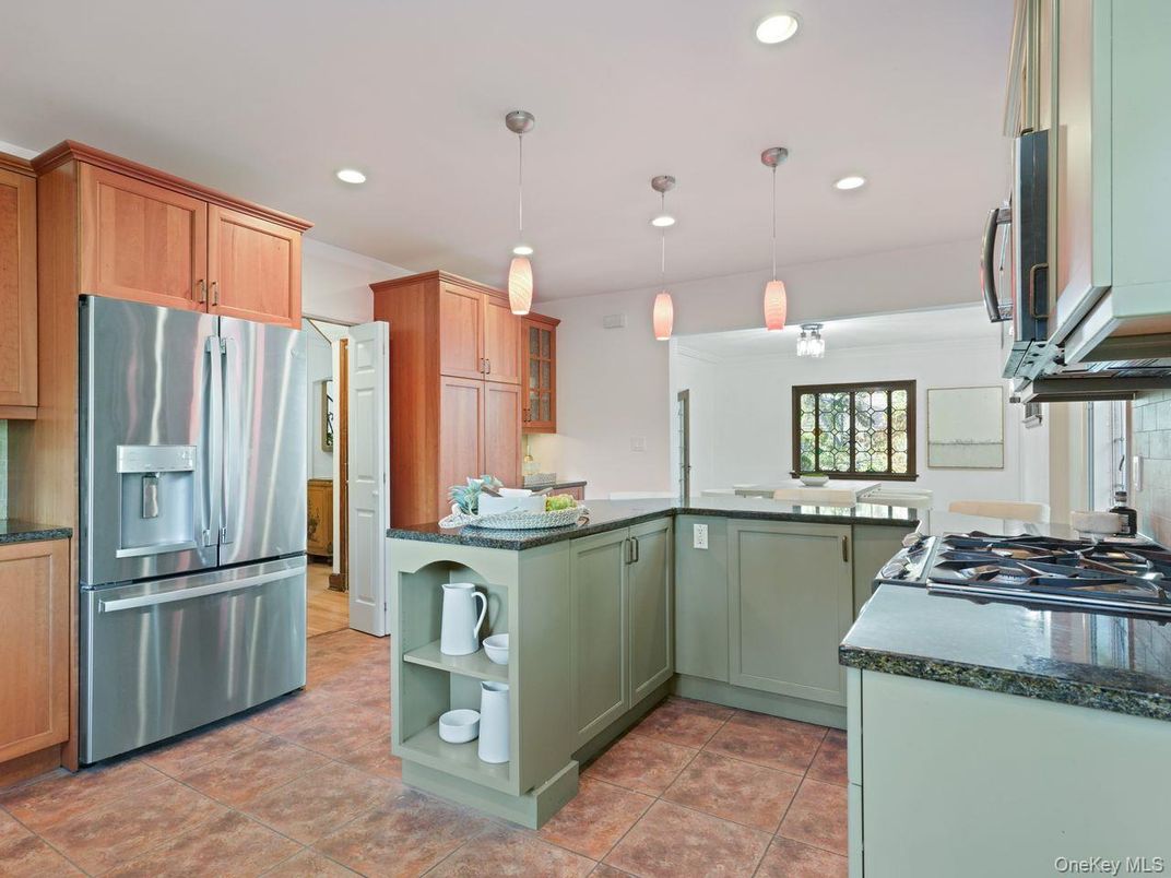 Interior, Kitchen, Pendant Lights, Recessed Lighting
