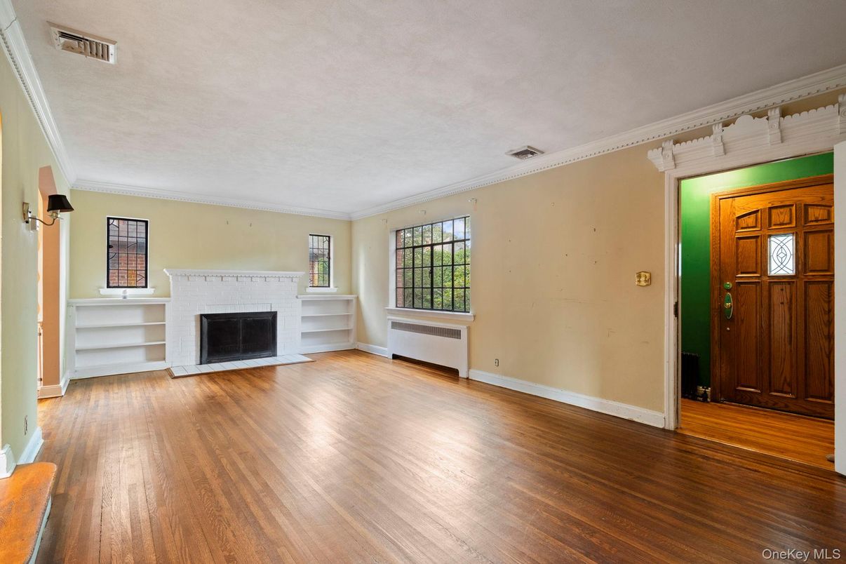 Empty room, Fireplace, Interior, Wood Texture Flooring