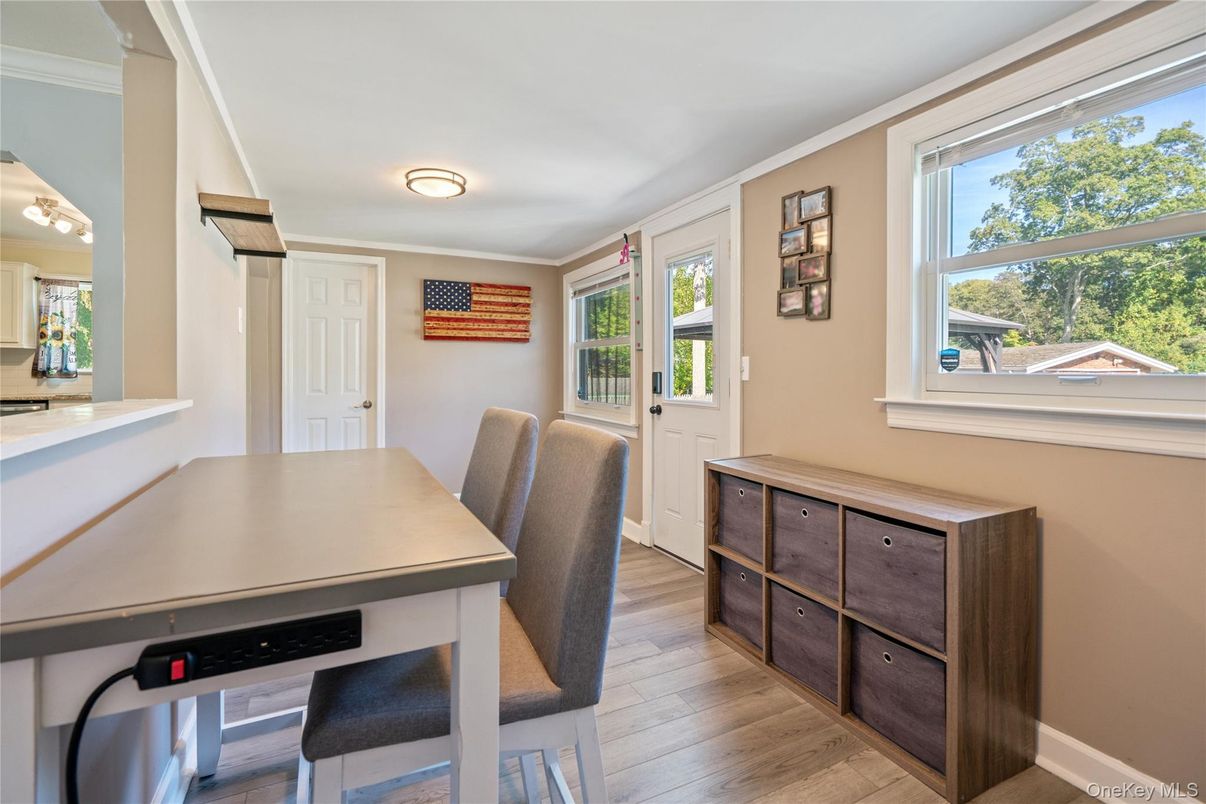 Dining room, Interior, Wood Texture Flooring