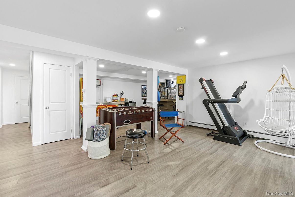 Fitness Equipment, Game Room, Interior, Recessed Lighting, Wood Texture Flooring