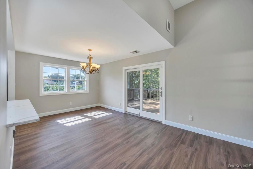 Chandelier, Empty room, Interior, Wood Texture Flooring