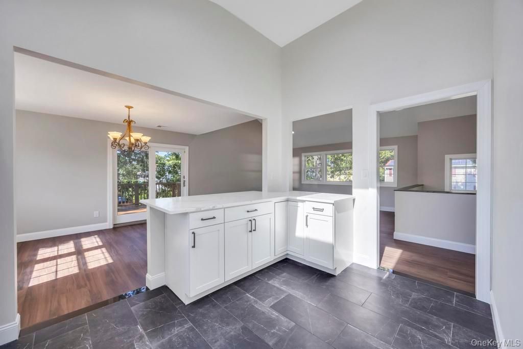 Chandelier, Interior, Kitchen, Wood Texture Flooring