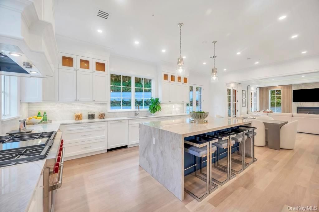Interior, Kitchen, Living room, Pendant Lights, Recessed Lighting, Stainless Steel Appliances, Water, Wood Texture Flooring