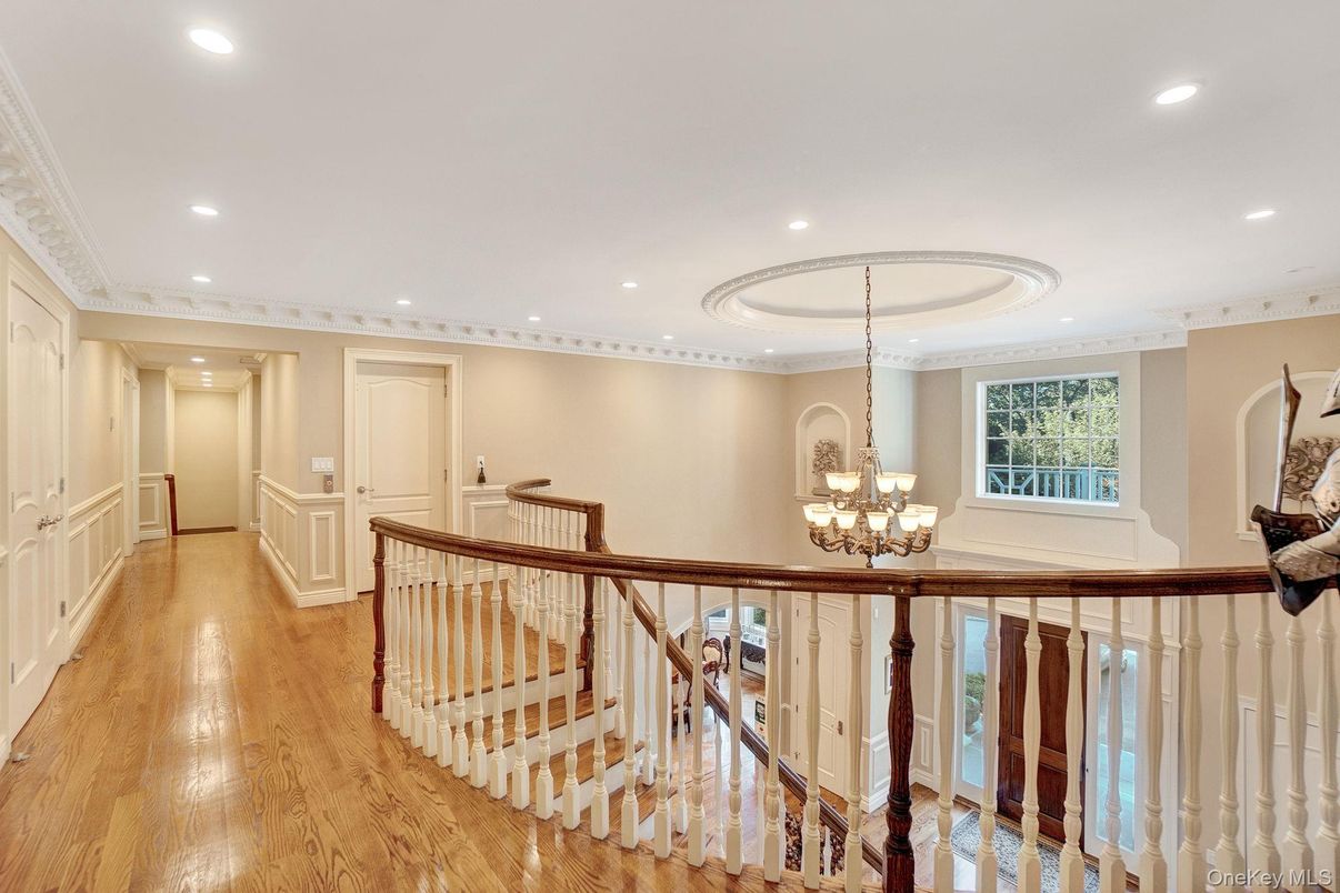 Chandelier, Interior, Recessed Lighting, Wood Texture Flooring