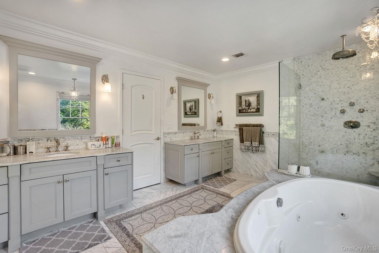 Bathroom, Dual Sink Vanities, Glass Shower, Interior, Recessed Lighting