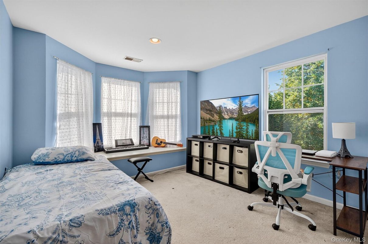 Bedroom, Home Office, Interior, Recessed Lighting