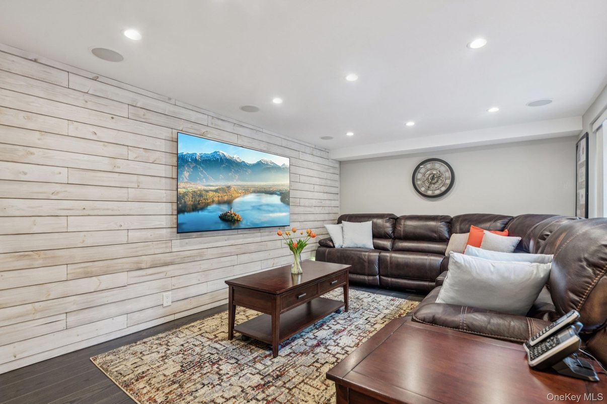 Interior, Living room, Recessed Lighting, Wood Texture Flooring, Wooden Walls