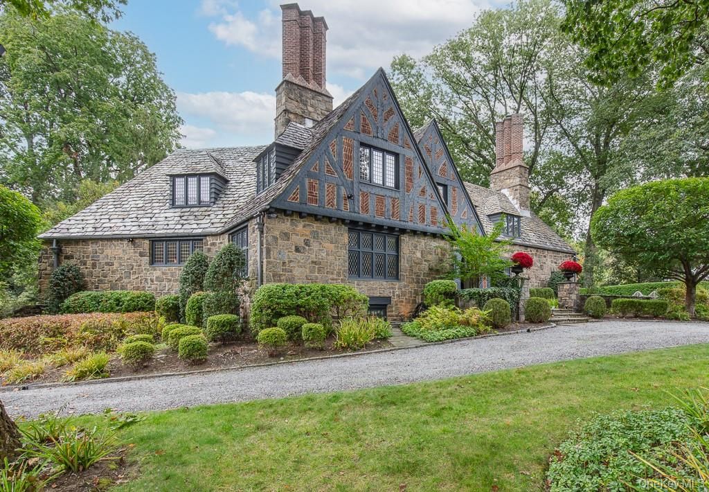 Backyard, Exterior, Facade, Brick Facade, Tudor Revival