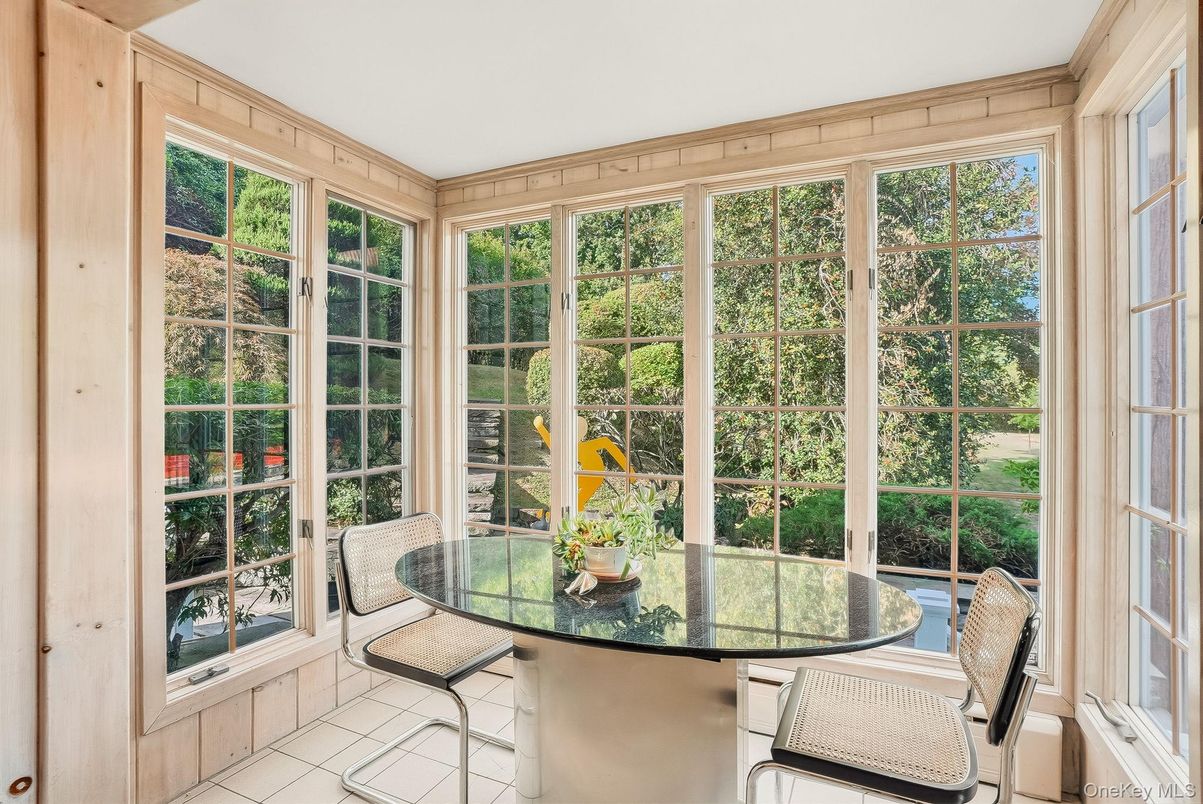 Dining room, Interior, Sun Room