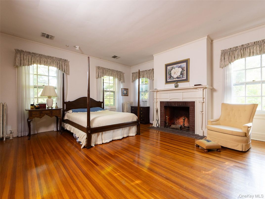 Bedroom, Fireplace, Interior, Wood Texture Flooring