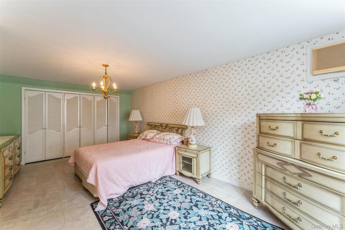 Bedroom, Chandelier, Interior