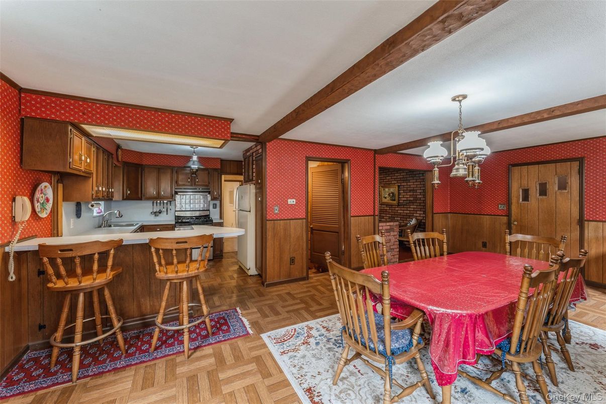 Chandelier, Dining room, Interior, Kitchen, Stone Walls, Wooden Beams, Wood Texture Flooring