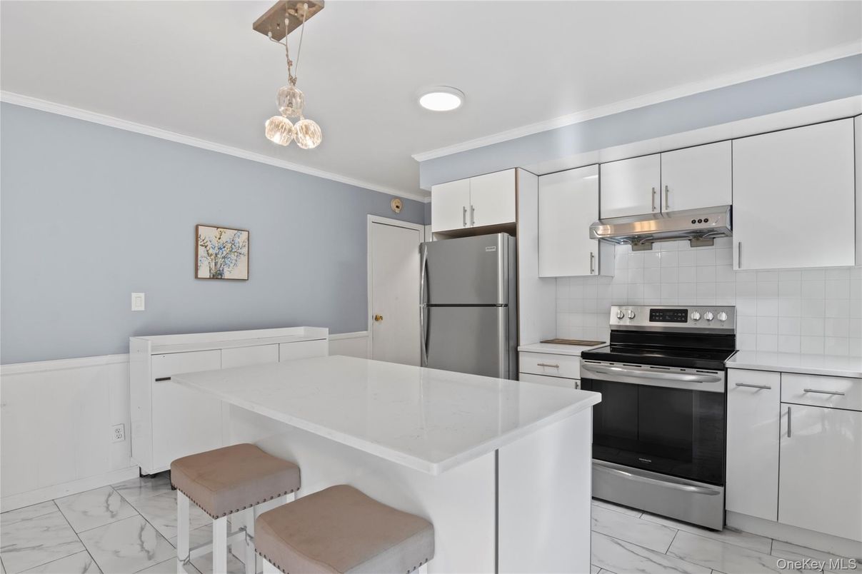 Interior, Kitchen, Marble, Pendant Lights, Recessed Lighting, Stainless Steel Appliances