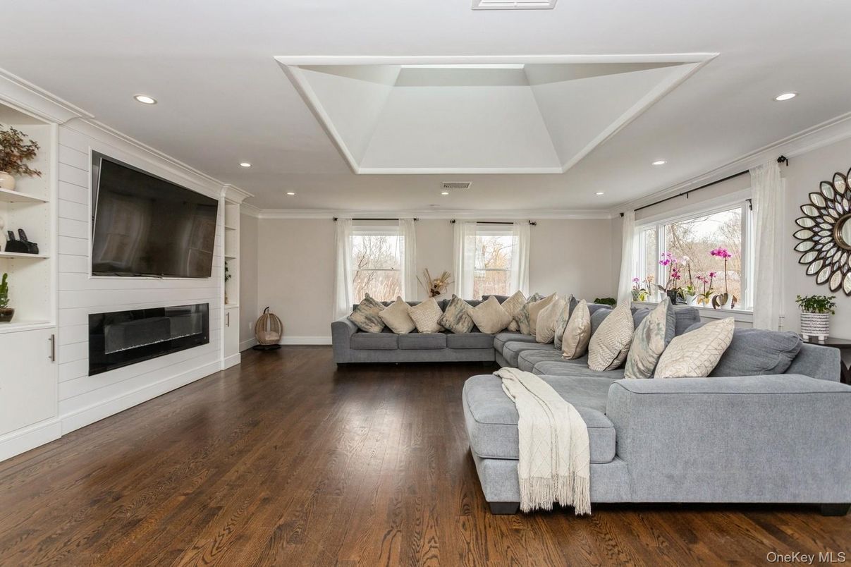 Fireplace, Interior, Living room, Recessed Lighting, Wood Texture Flooring