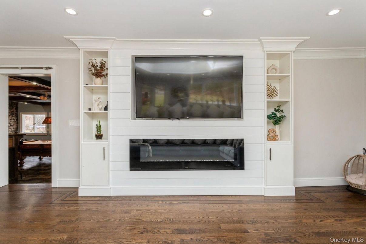 Fireplace, Interior, Recessed Lighting, Wood Texture Flooring
