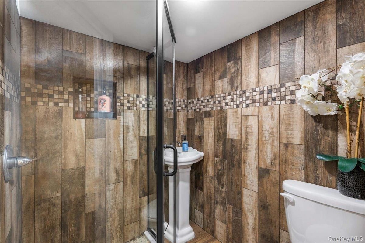 Bathroom, Interior, Wood Texture Flooring, Wooden Walls