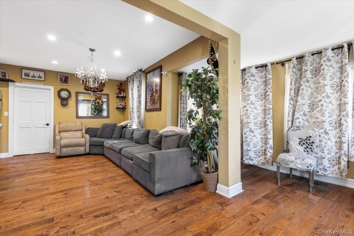 Chandelier, Interior, Living room, Recessed Lighting, Wood Texture Flooring