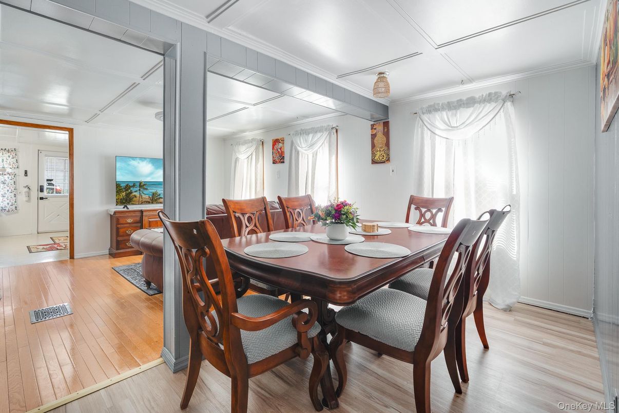 Dining room, Interior, Wood Texture Flooring