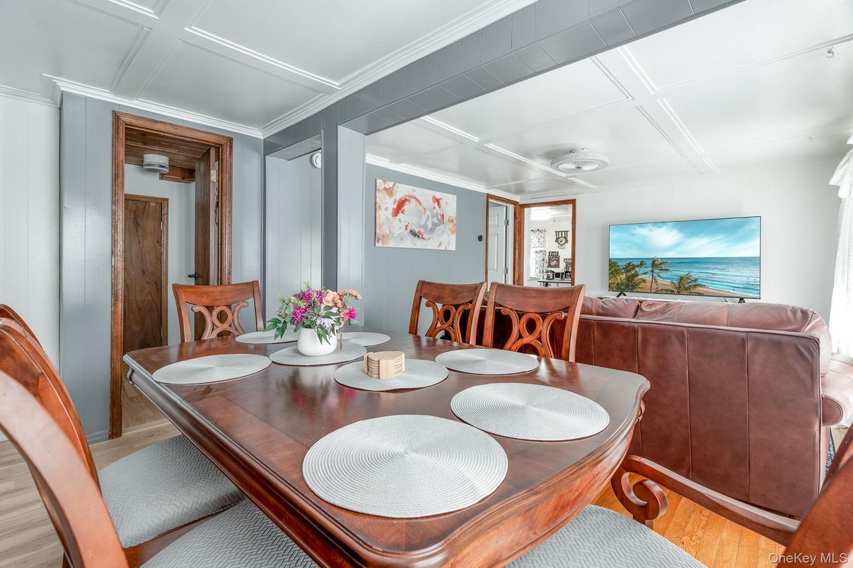 Dining room, Interior, Water, Wood Texture Flooring