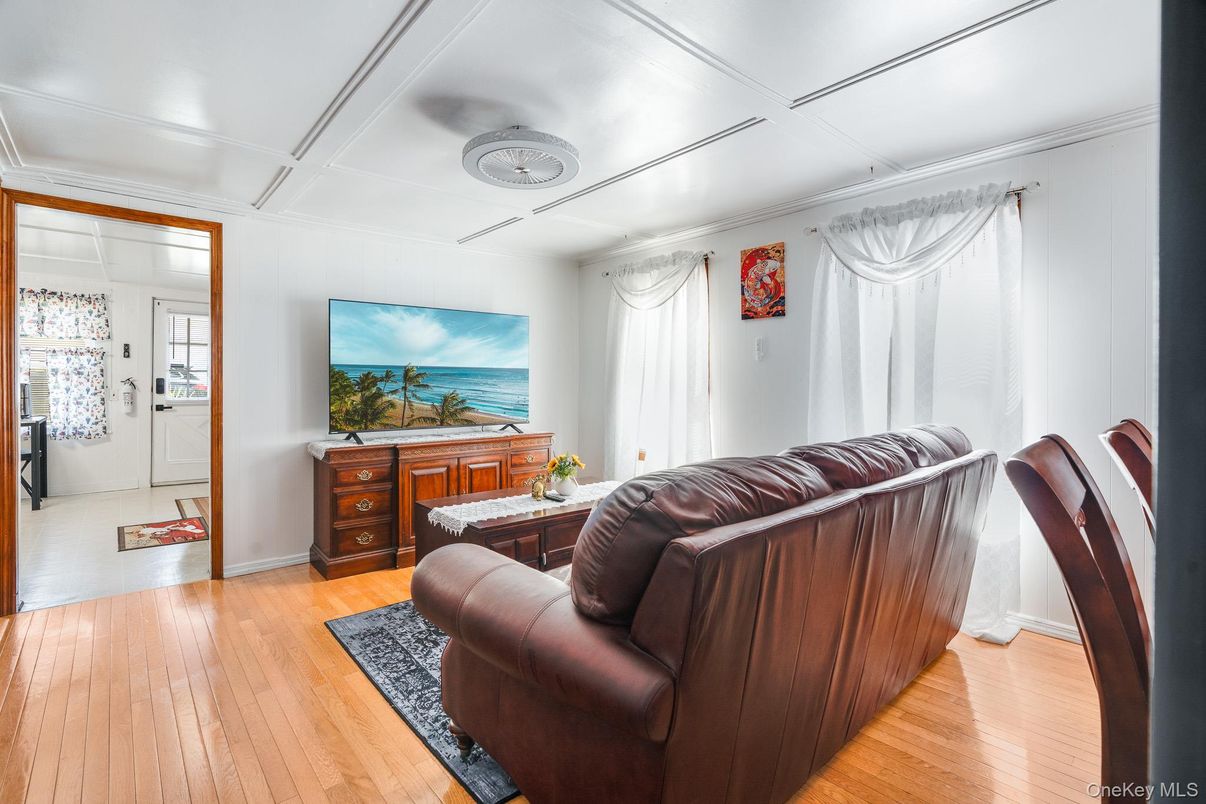 Interior, Living room, Water, Wood Texture Flooring