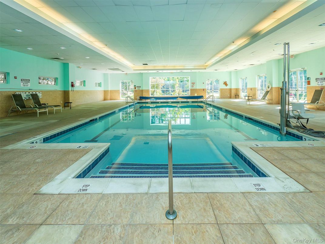 Interior, Pool, Recessed Lighting