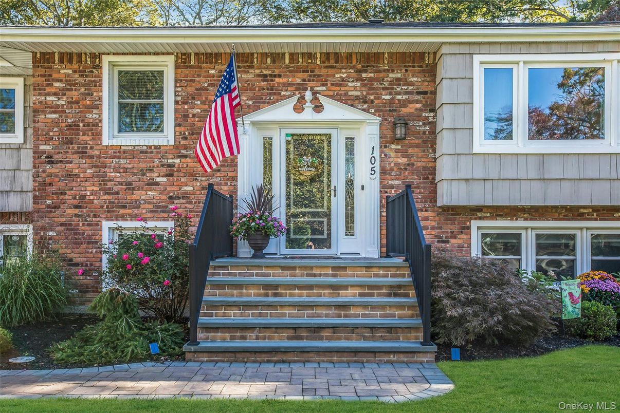 Exterior, Facade, Brick Facade, None