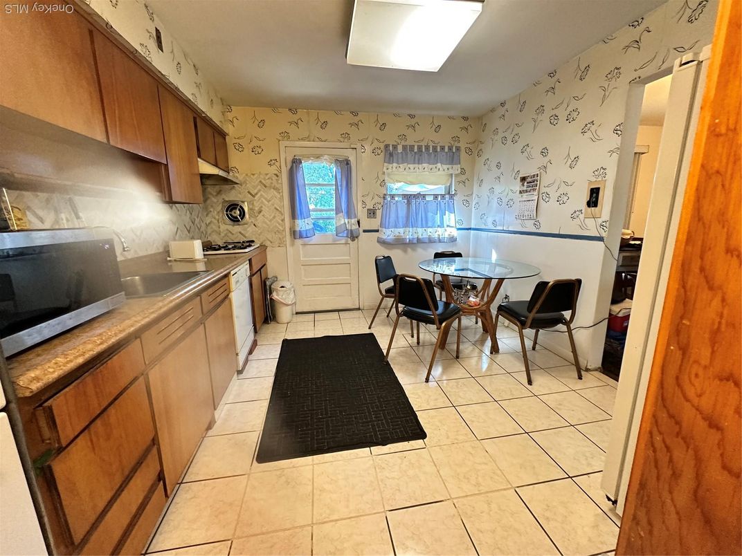 Dining room, Interior, Kitchen