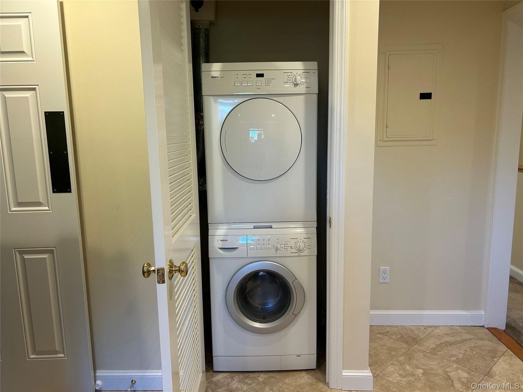 Interior, Utility Closets, Washer