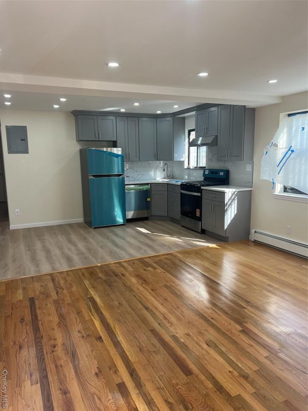 Interior, Kitchen, Recessed Lighting, Wood Texture Flooring