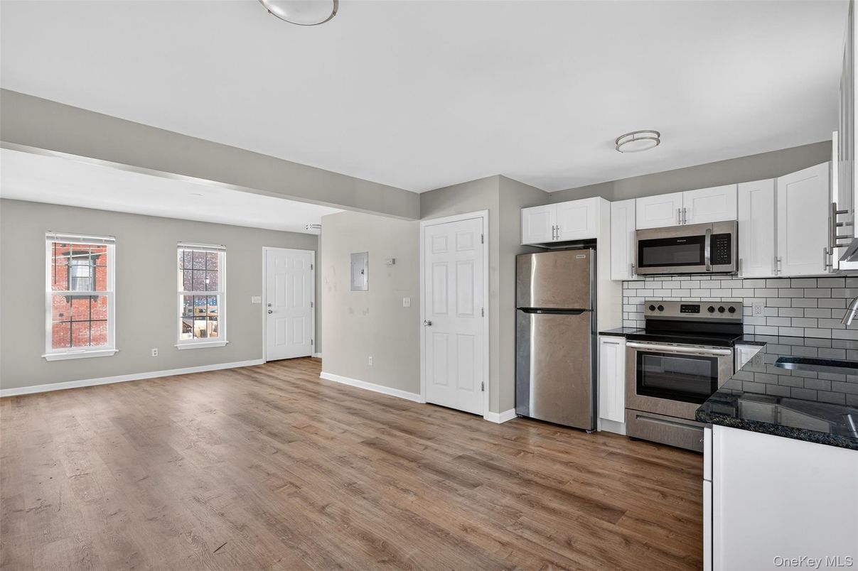 Interior, Kitchen, Stainless Steel Appliances, Wood Texture Flooring