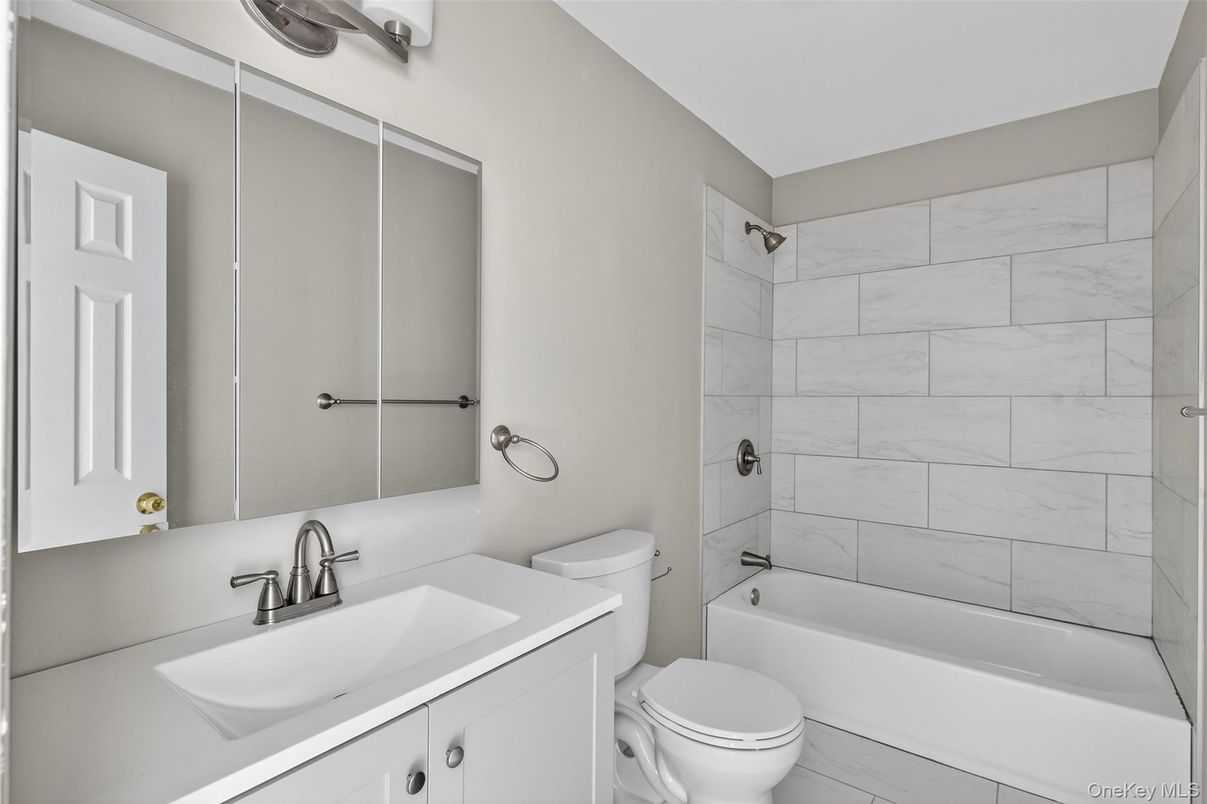 Bathroom, Interior, Marble Walls