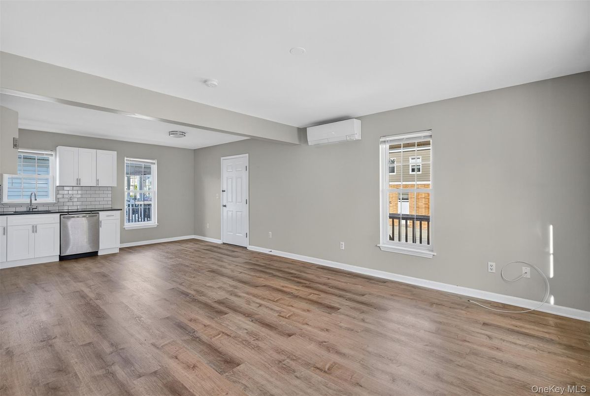 Empty room, Interior, Kitchen, Wood Texture Flooring