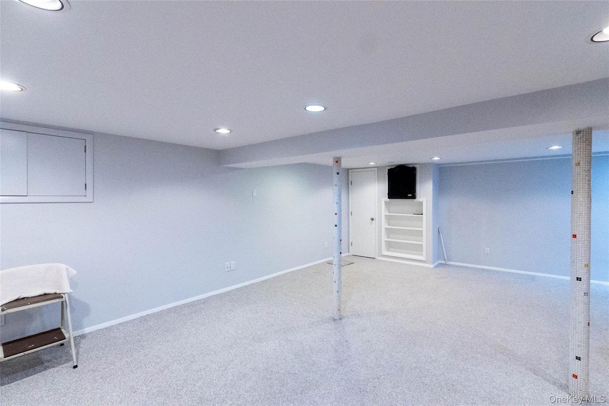 Interior, Recessed Lighting