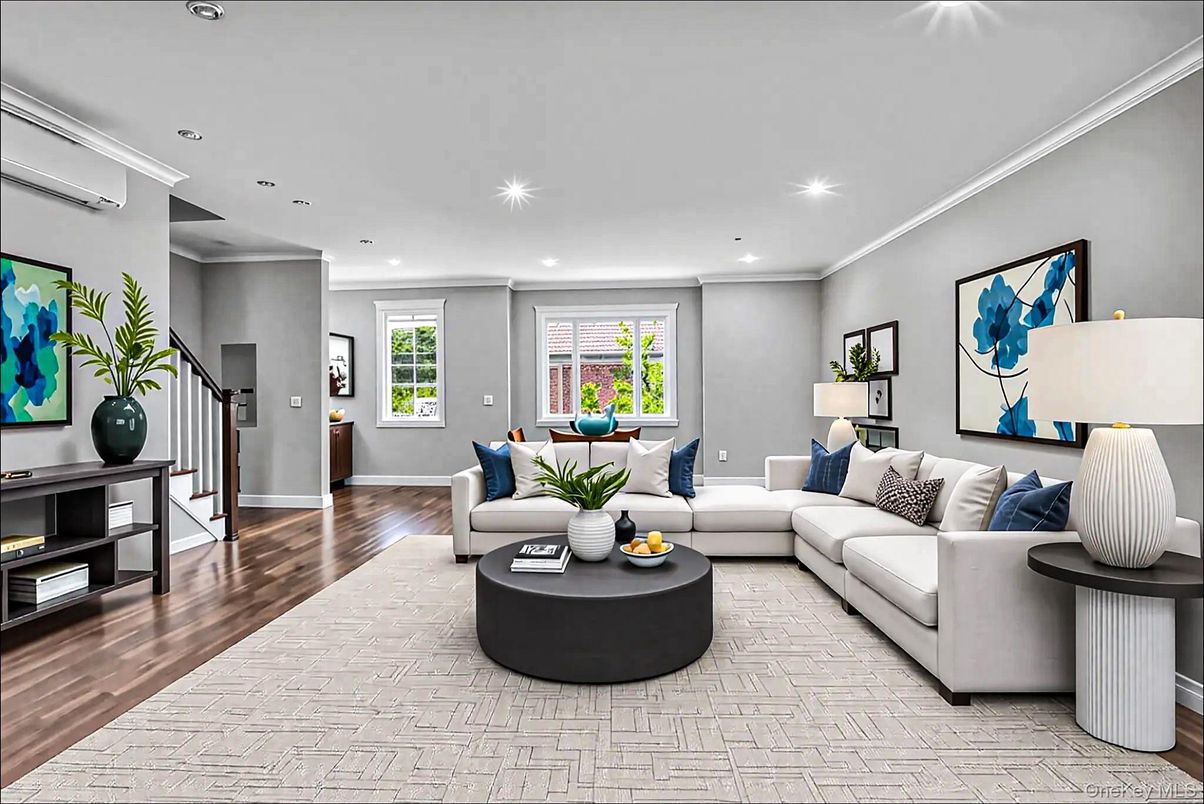 Interior, Living room, Recessed Lighting, Wood Texture Flooring