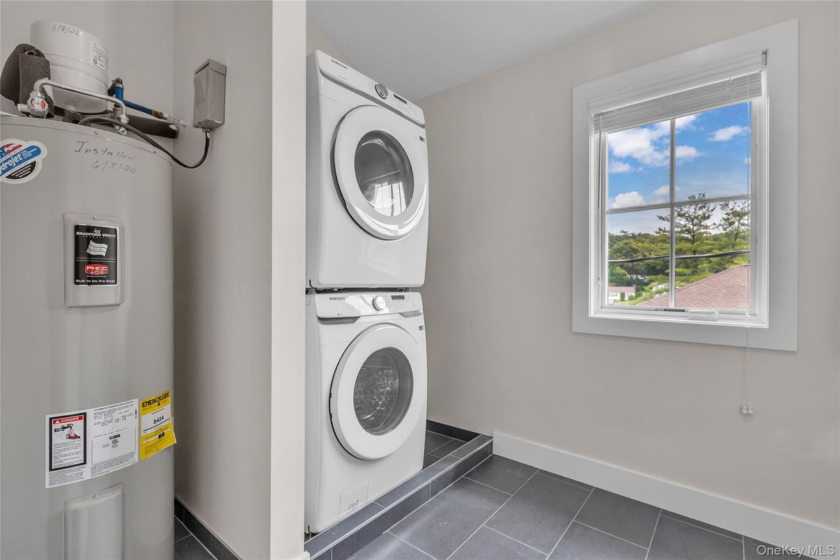 Interior, Utility Closets, Washer