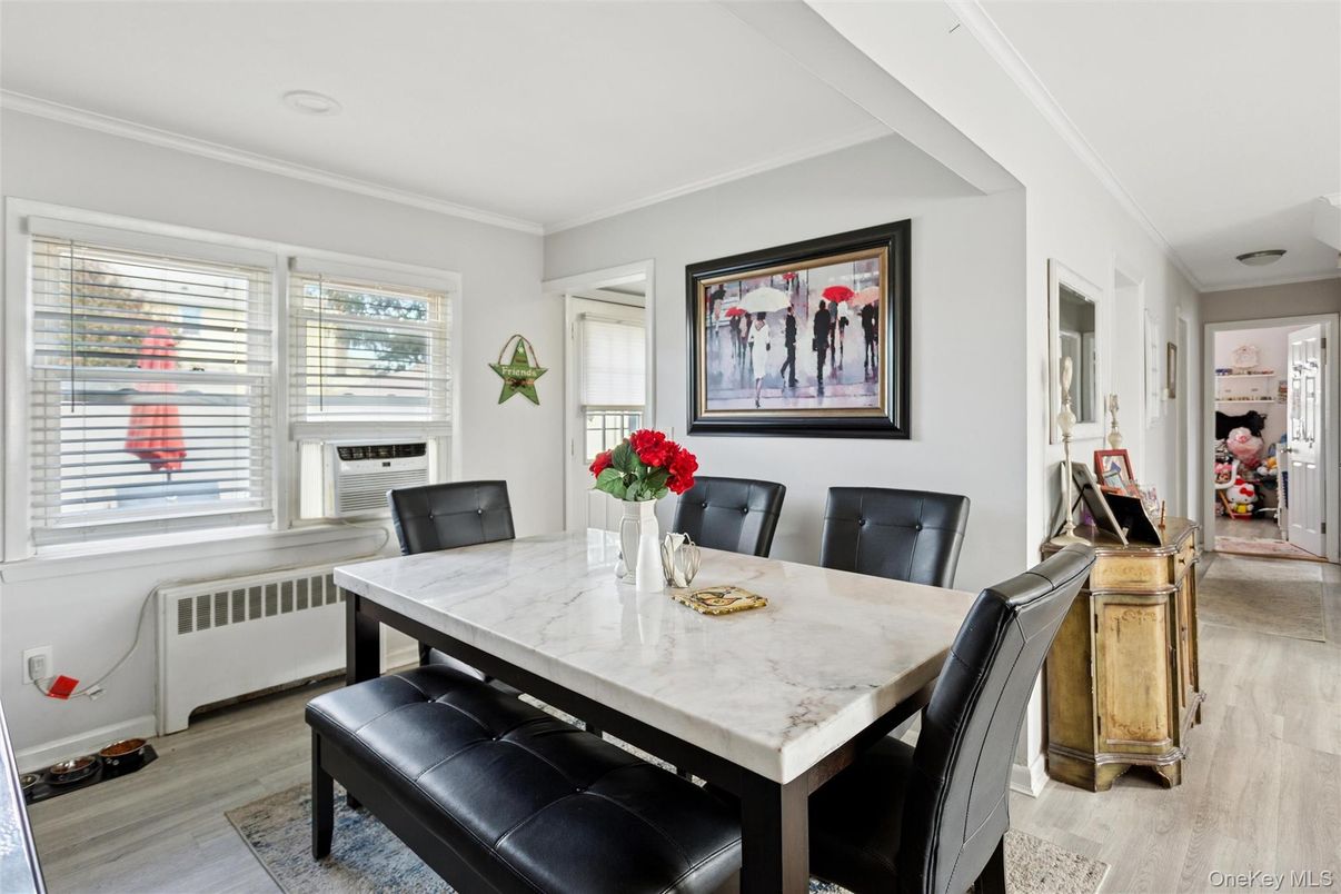 Dining room, Interior, Recessed Lighting, Wood Texture Flooring