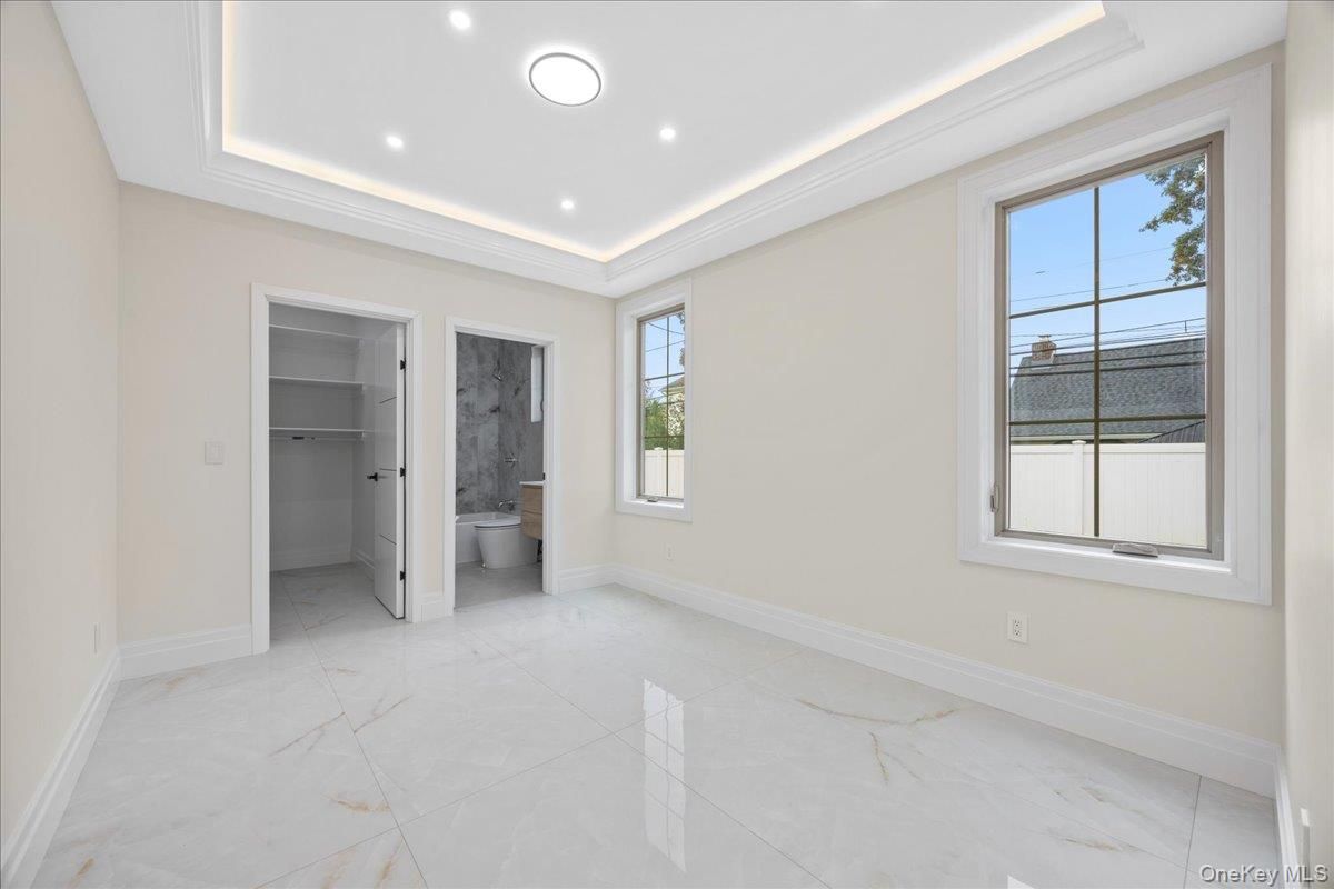 Bathroom, Empty room, Interior, Marble, Recessed Lighting