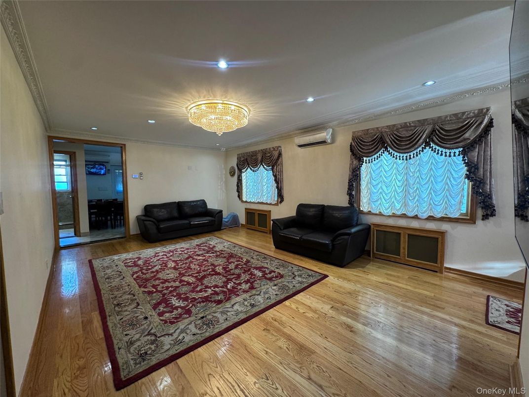 Chandelier, Interior, Recessed Lighting, Wood Texture Flooring