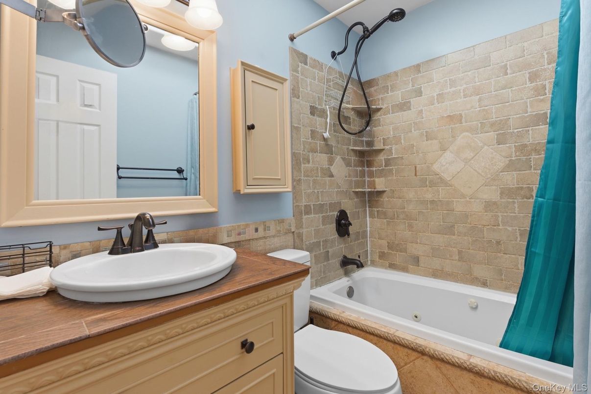 Bathroom, Interior, Stone Walls