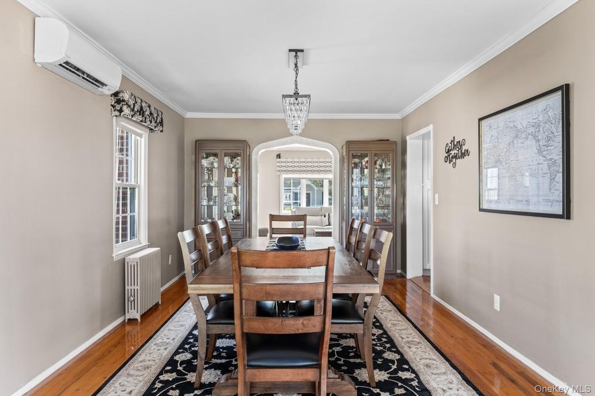 Chandelier, Dining room, Interior, Pendant Lights, Wood Texture Flooring