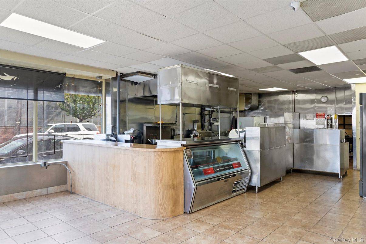 Interior, Recessed Lighting, Stainless Steel Appliances