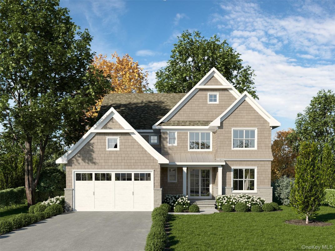 Attached, Exterior, Facade, Farmhouse