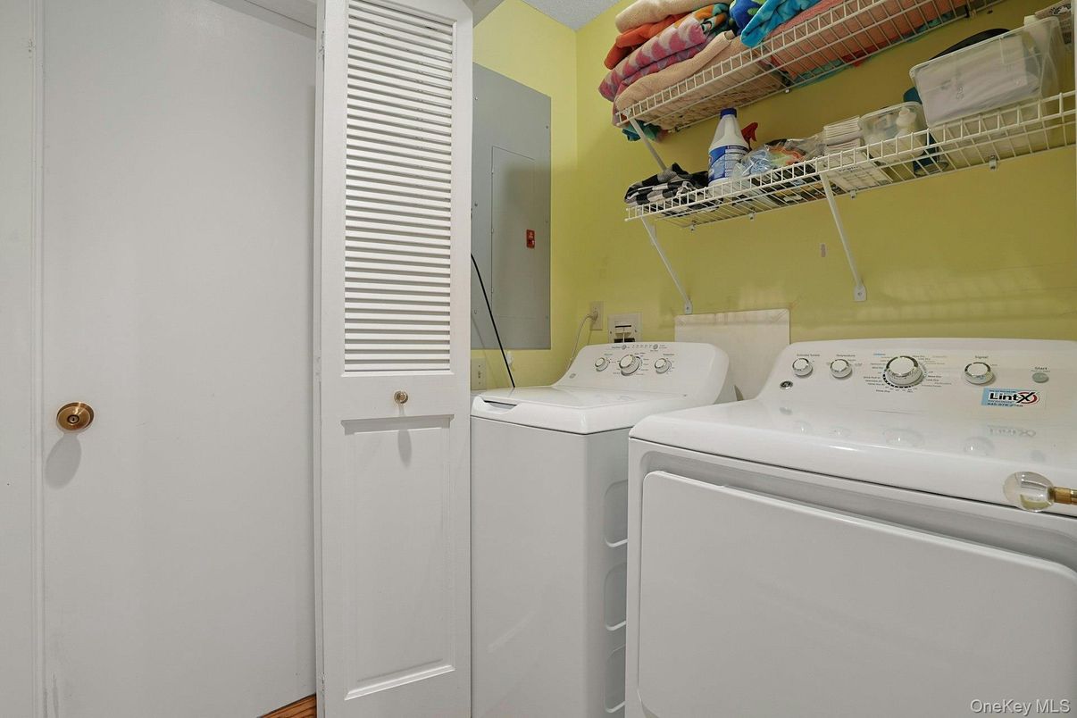 Interior, Utility Closets, Washer
