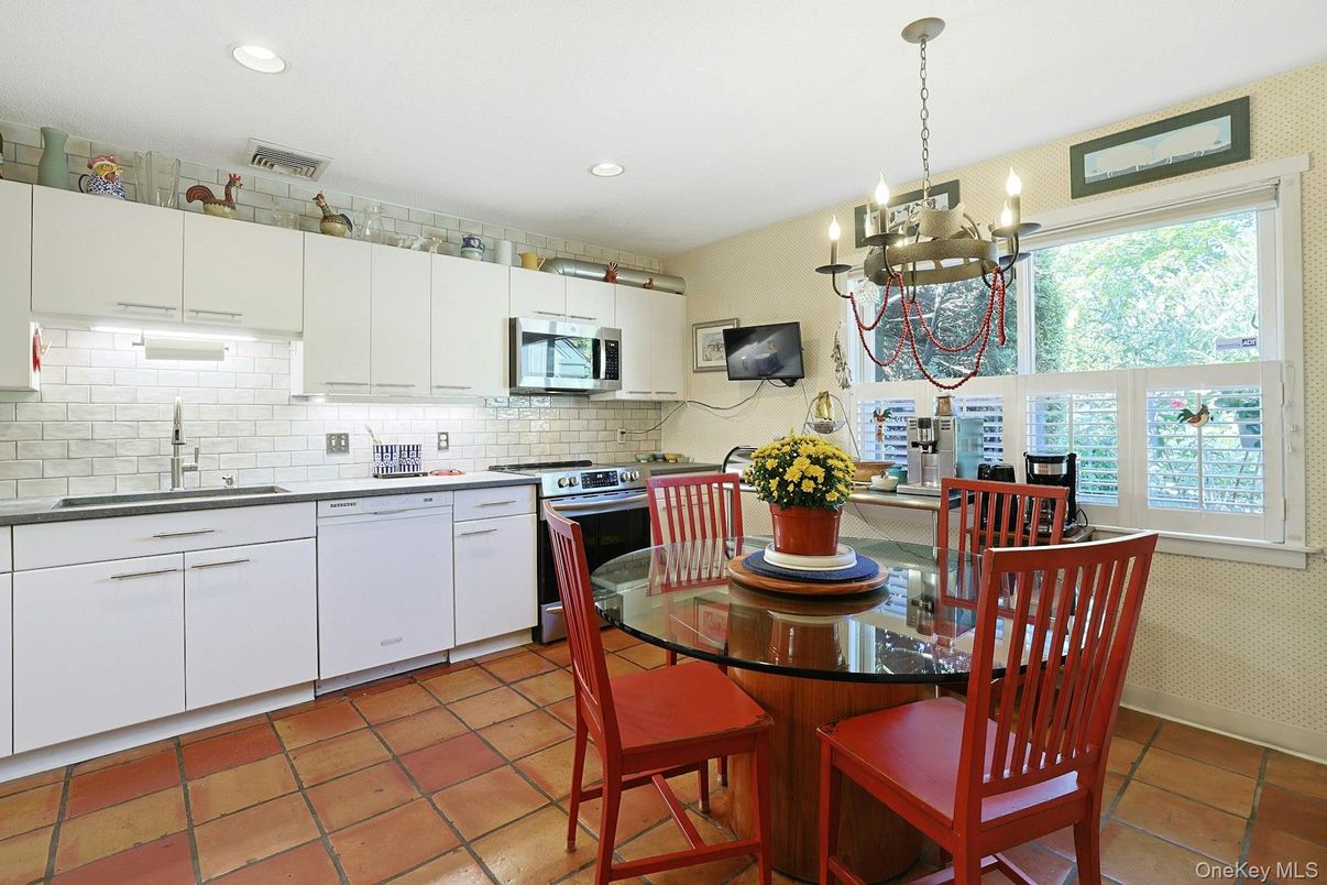 Chandelier, Dining room, Interior, Kitchen, Pendant Lights, Recessed Lighting