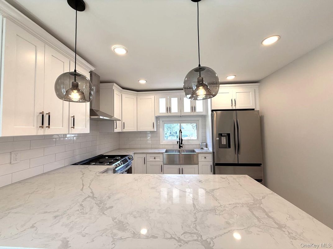 Interior, Kitchen, Marble, Pendant Lights, Recessed Lighting