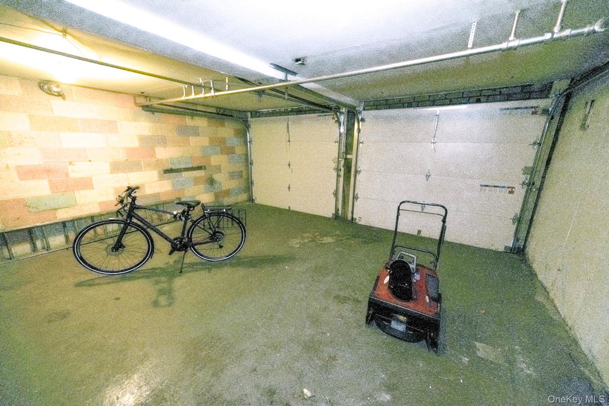 Garage, Interior, Stone Walls