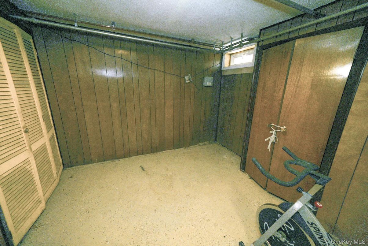Interior, Wooden Walls